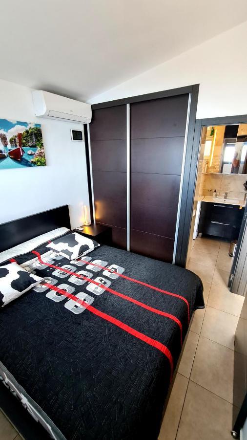 Deluxe Seaview-Sunsets !Transfe-R Inc! Pool,2Aircond,2Tv65",600Mb Dishwasher,,2 Beaches,Anfi-View Apartment ปาตาลาวากา ภายนอก รูปภาพ