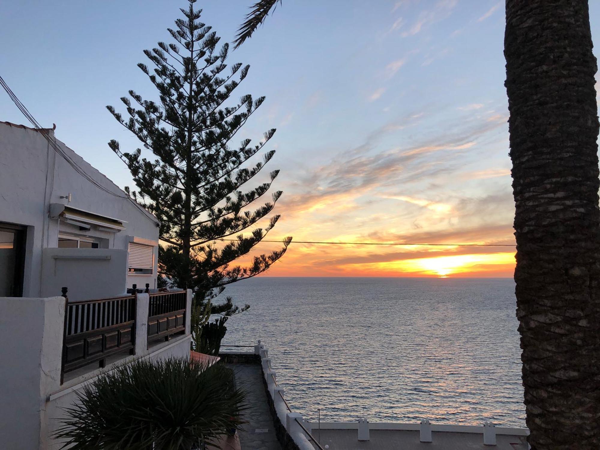 Deluxe Seaview-Sunsets !Transfe-R Inc! Pool,2Aircond,2Tv65",600Mb Dishwasher,,2 Beaches,Anfi-View Apartment ปาตาลาวากา ภายนอก รูปภาพ